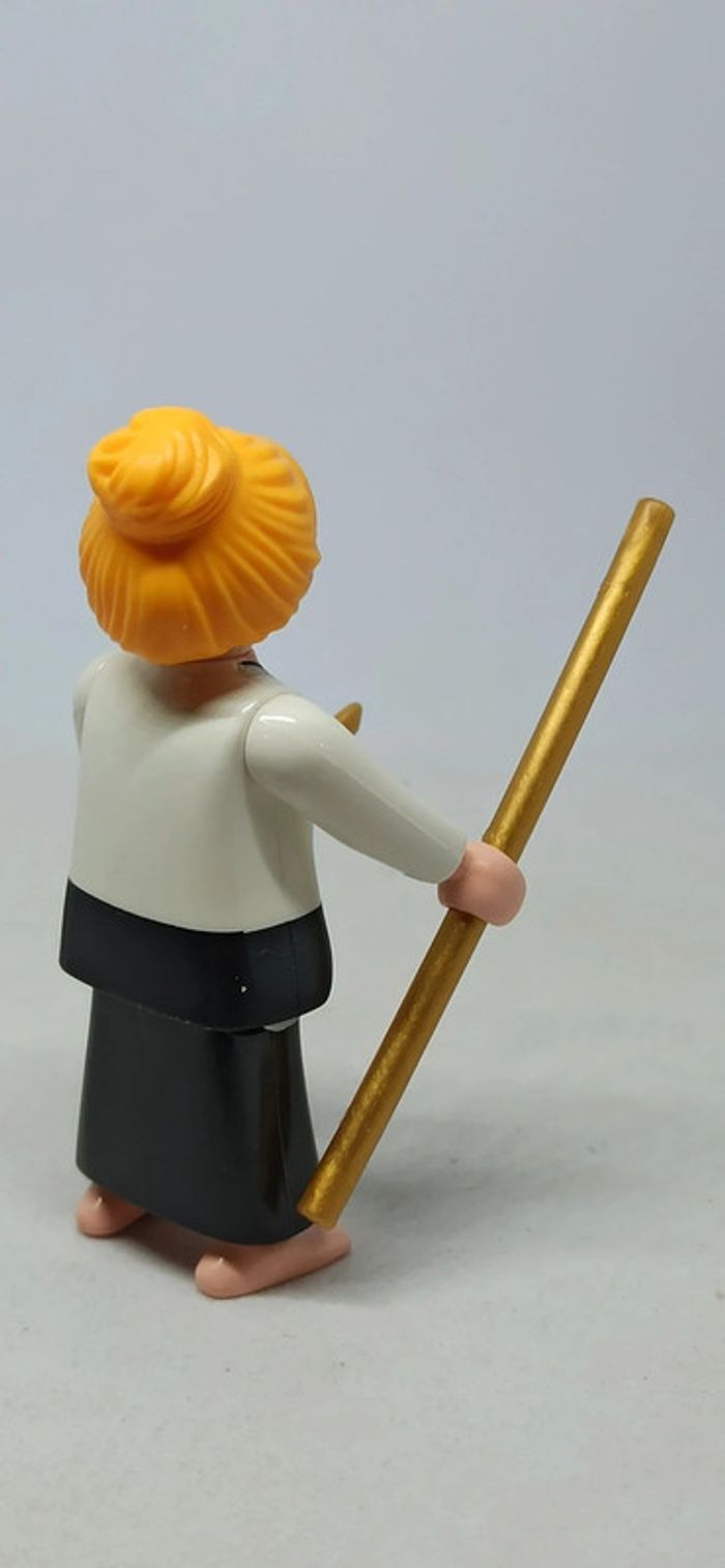 Femme sportive arts martiaux Kung fu playmobil - photo numéro 3