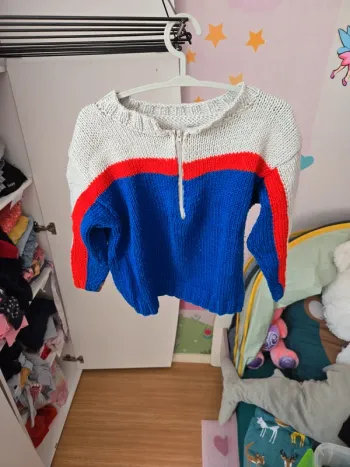 Pull fait main taille 4 ans