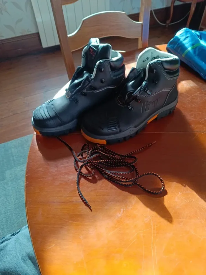 Chaussure de sécurité - photo numéro 6