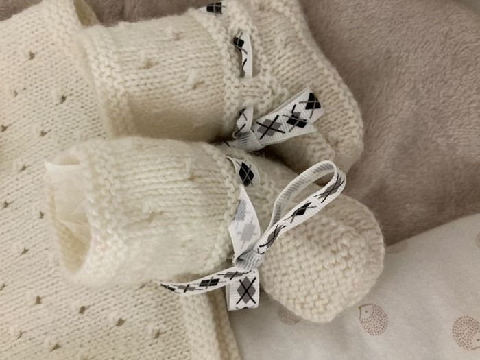 Ensemble brassière et chaussons en laine - photo numéro 6