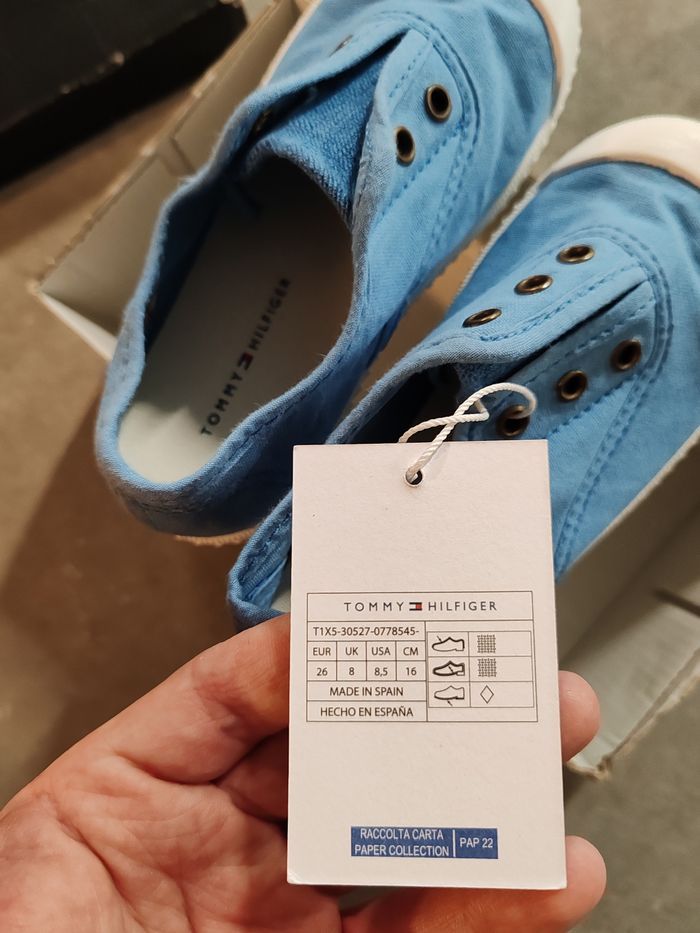 Lot de 16 paires de chaussures pour enfant - photo numéro 6