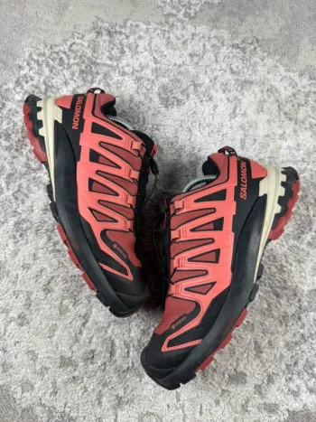 Salomon XA Pro 3D V9 Gore-Tex - Black & Beige & Corail