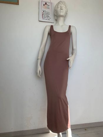 Robe  moulante extensible