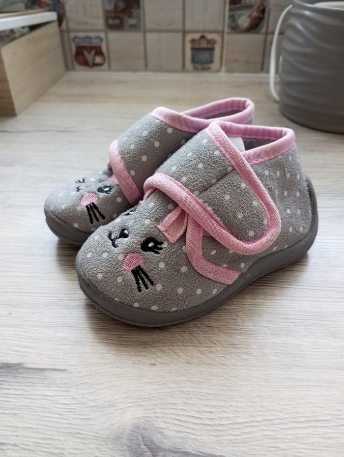 Chaussons fille 21 - photo numéro 3