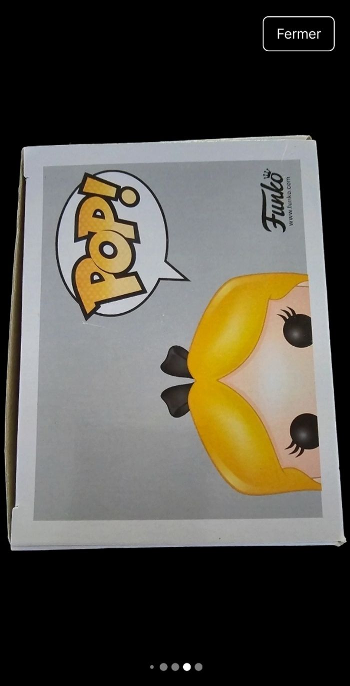 Funko pop 49 Alice au pays des merveilles Disney - photo numéro 5