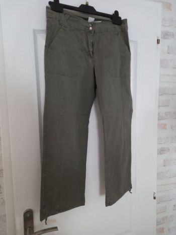 Pantacourt kaki Camaïeu