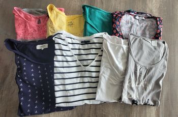 Lot de 8 t-shirts de grossesse