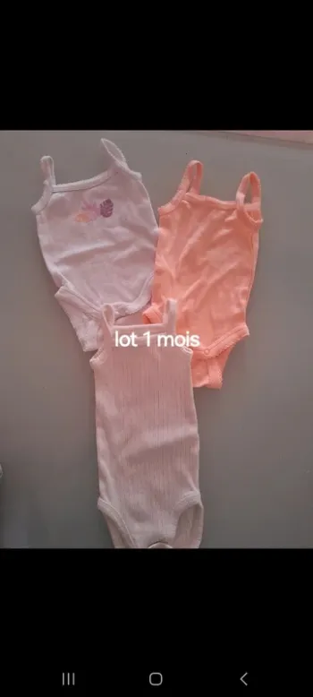 3 body fille débardeurs 1mois