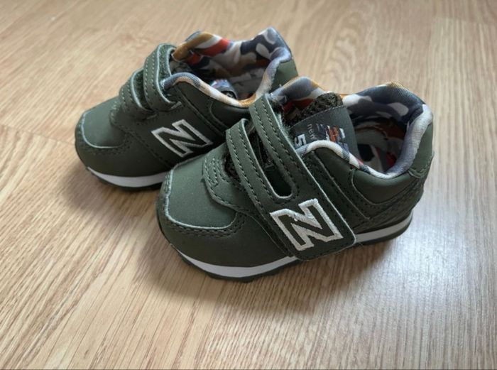 Chaussures taille 17 new balance