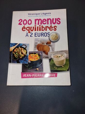 Livre de recettes 200 menus équilibrés à 2 euros.