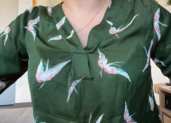 Blouse verte oiseaux - photo numéro 2