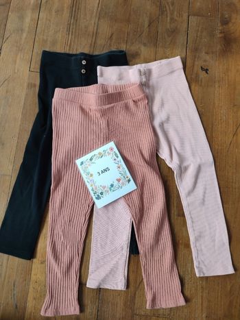 Lot leggings côtelés 