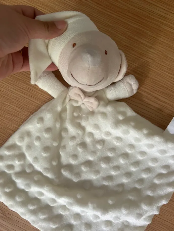 Doudou bébé - photo numéro 2