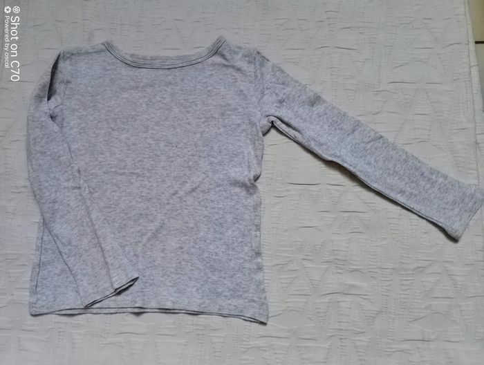 Kiabi maillot corps gris