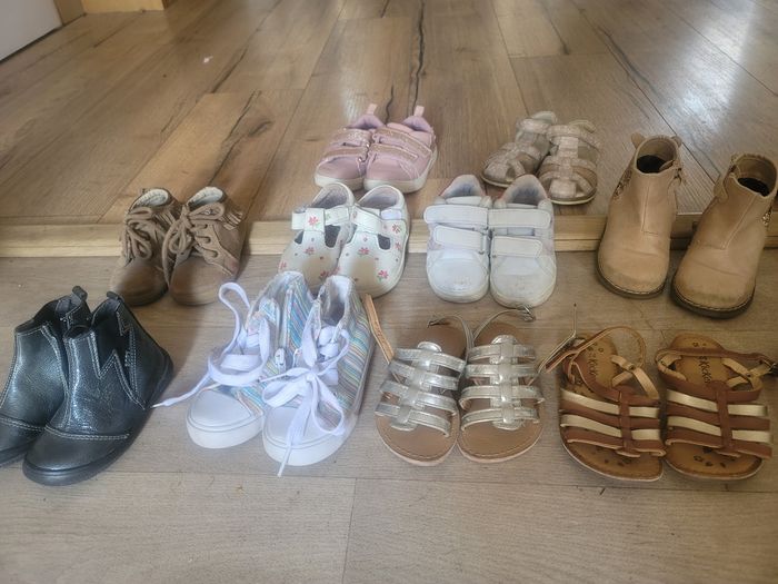 Chaussures du 21 au 24 - photo numéro 2