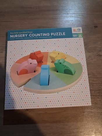 Jeux d'éveil en bois grenouille 