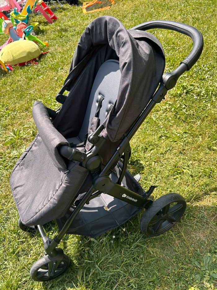 Poussette Kinderkraft Moov 3 en 1 - photo numéro 2