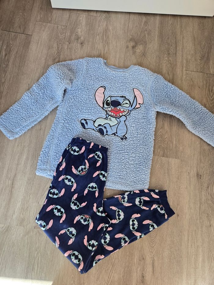 Lot 4 pyjamas Stitch 12 ans - photo numéro 2
