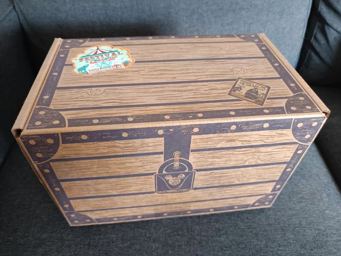 Treasure box Festival