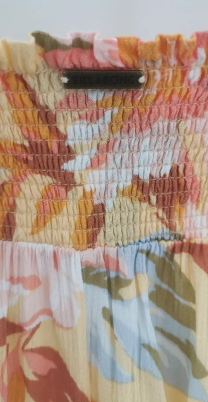 Robe motifs fleurs neuve taille S - photo numéro 5