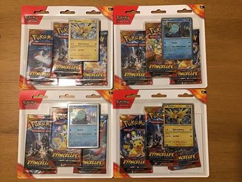 Lot 4 Tripack boosters cartes Pokémon Etincelles déferlantes EV08 Pikachu Latias blister