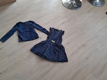 Ensemble robe et tee shirt assorti