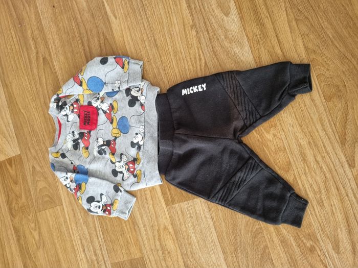 Ensemble Primark 6 mois