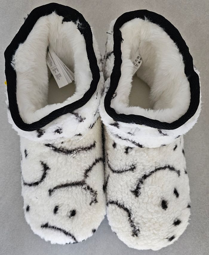 Chaussons Smiley neuf 38/39 - photo numéro 3