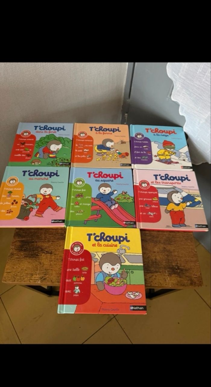 Lot livre t’choupi - photo numéro 1