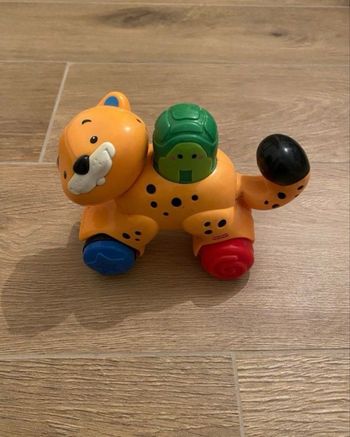Leopard press & go Fisher price