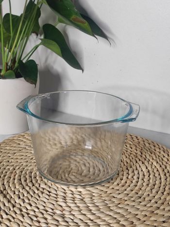 Plat en verre pyrex