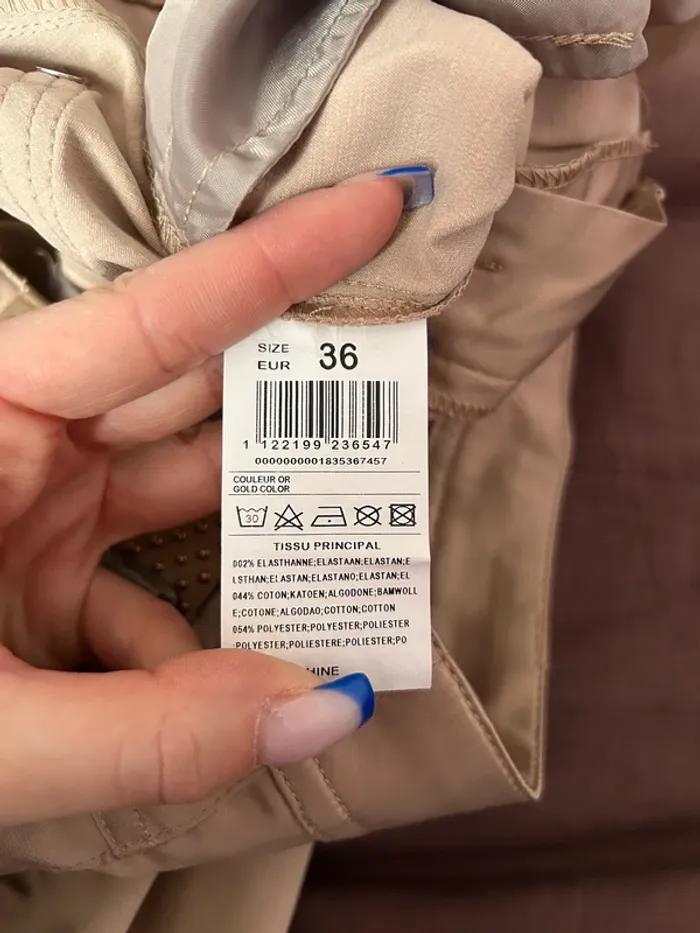 pantalon doré - photo numéro 10