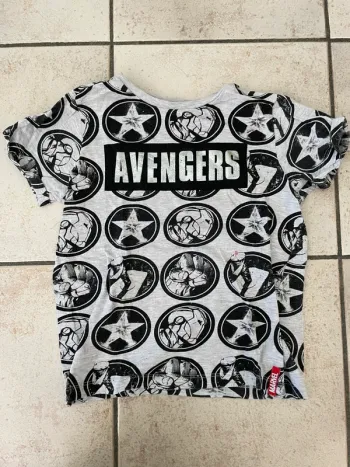 Teeshirt manches courtes 5-6ans Avengers