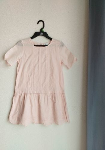 Robe rose pâle