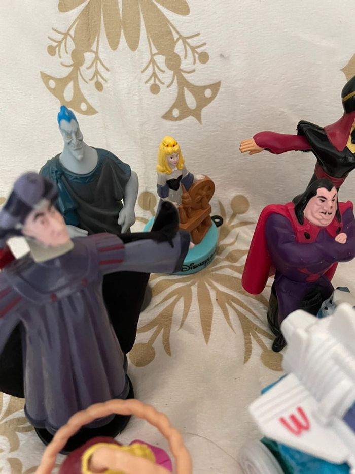 Lot de 11 figurines mc do Disney et autres - photo numéro 3