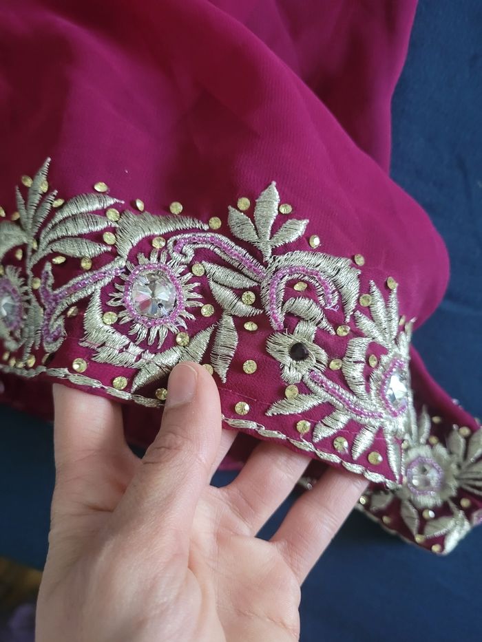 Robe d'hôtesse/dubaï - photo numéro 5