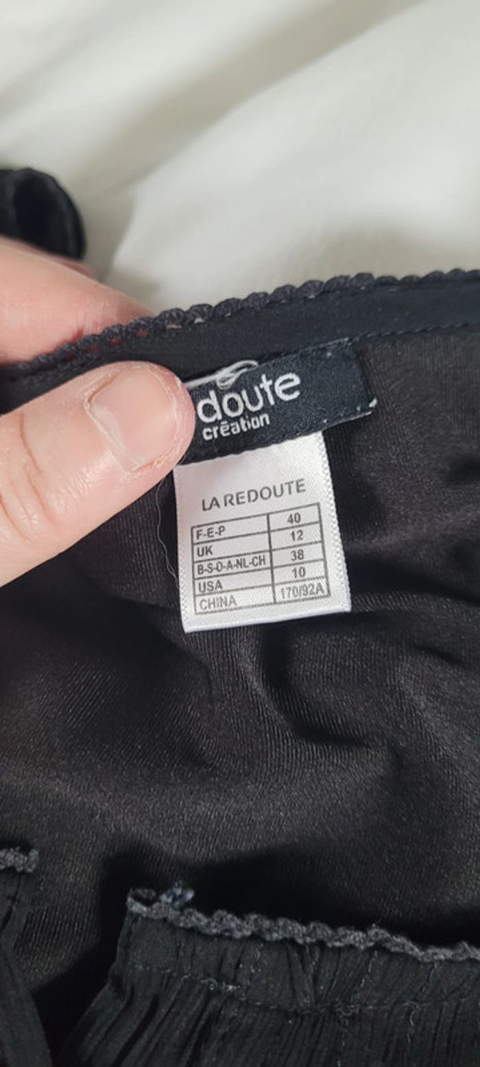 Robe noire - photo numéro 4
