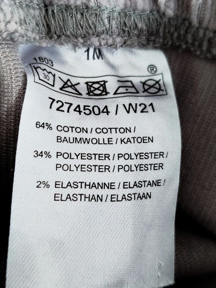 Pantalon gris taille 1 mois - photo numéro 3