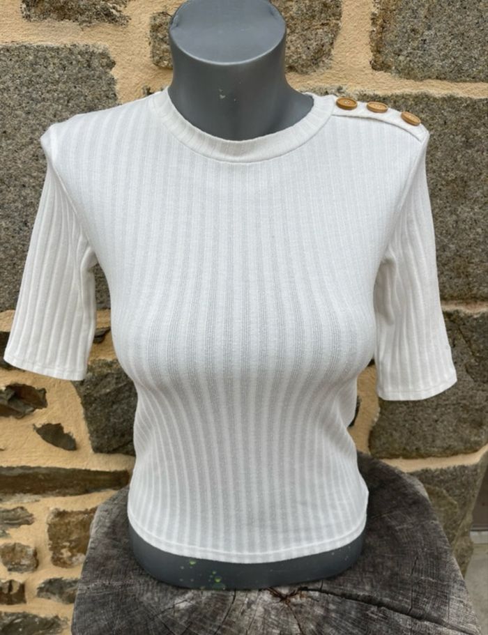 Teeshirt en maille blanche - Stradivarius - photo numéro 2