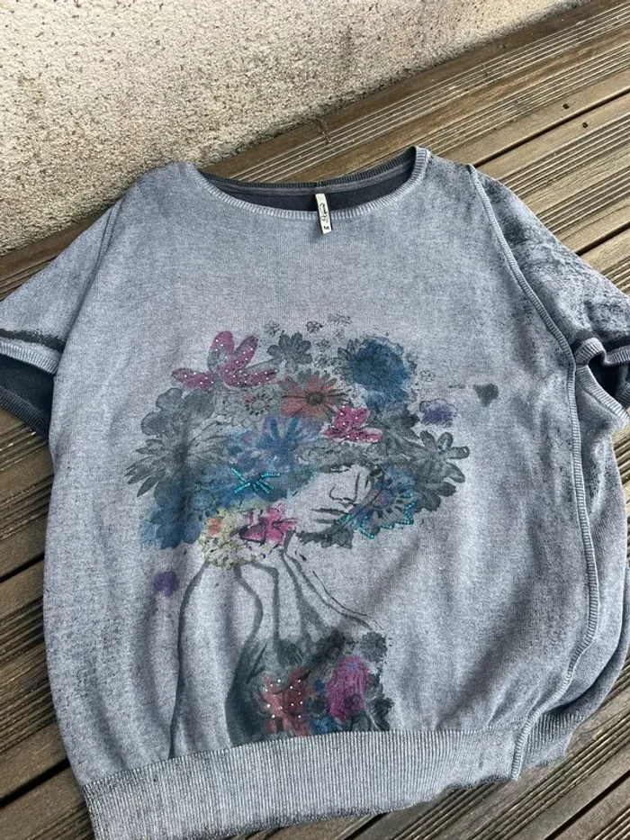 Pull gris avec fleur Kaporal