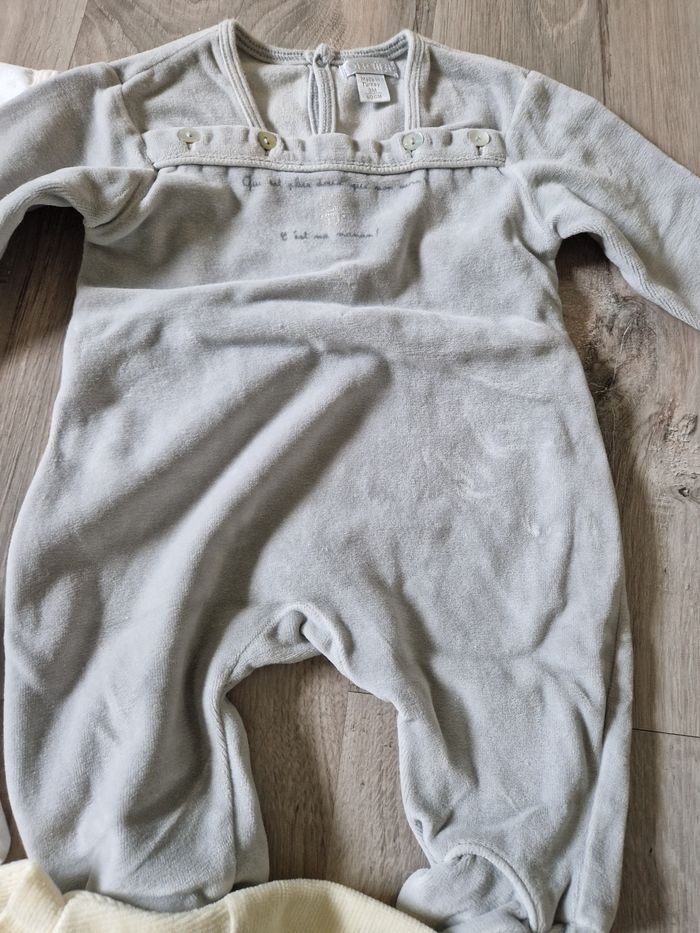 Lot de pyjamas - photo numéro 3