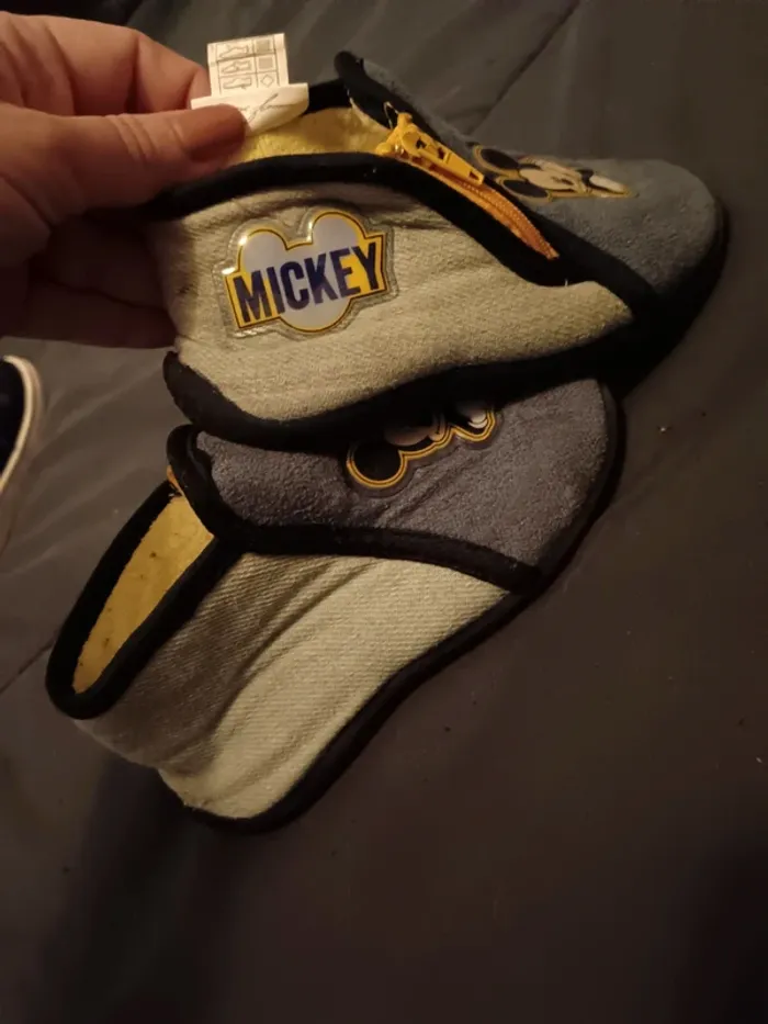 Chaussons mickey - photo numéro 3