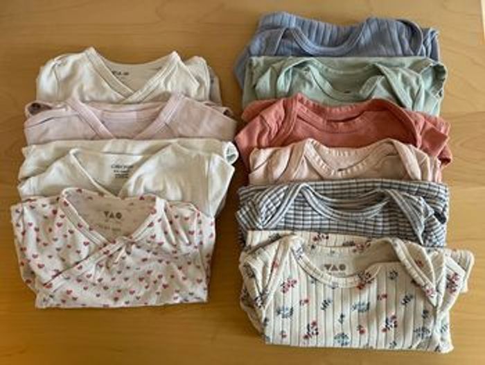 Lot bodies 6/9m (TAO et Obaibi)