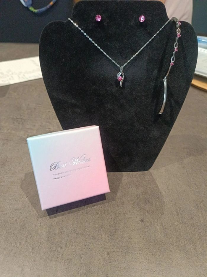 Lot collier+ bracelet + boucles d'oreilles - photo numéro 4