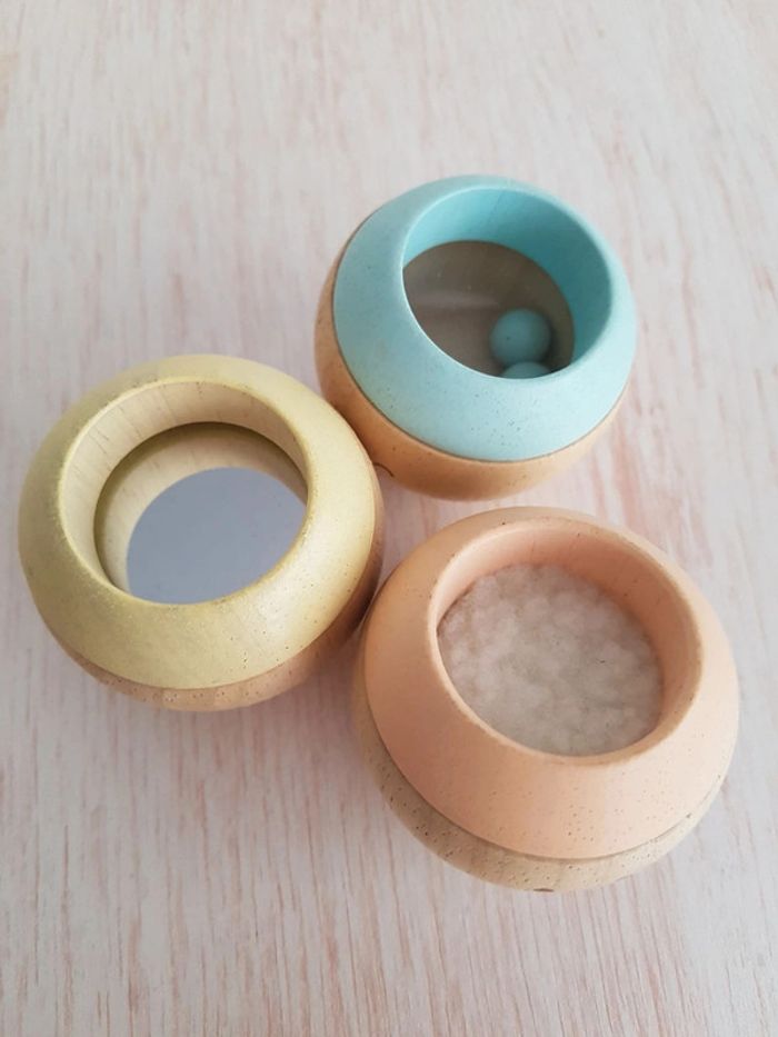 Têtes sensorielles culbuto pastel en bois de Plan toys - photo numéro 12