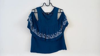 Haut épaules dénudée