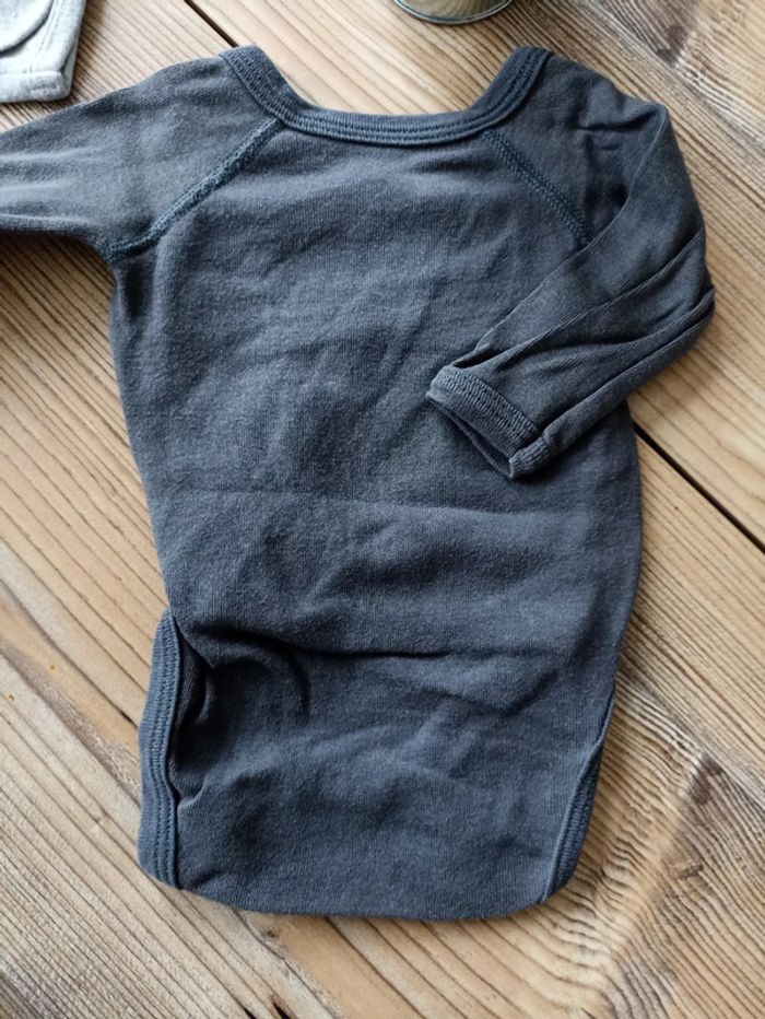 Lot de 3 bodies naissance - photo numéro 4