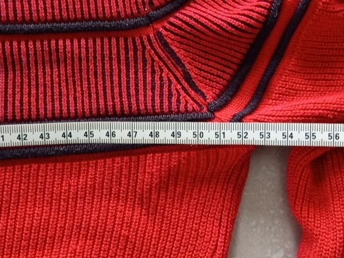 Très beau pull comme neuf rouge foncé et noir - photo numéro 7
