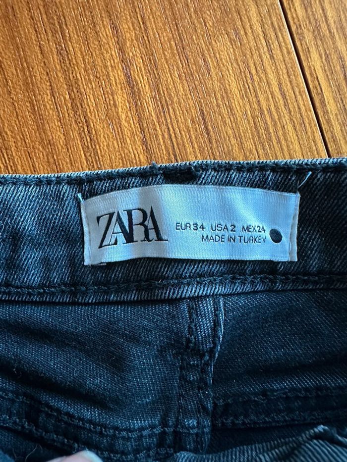 Jeans coupe droite Zara - photo numéro 4