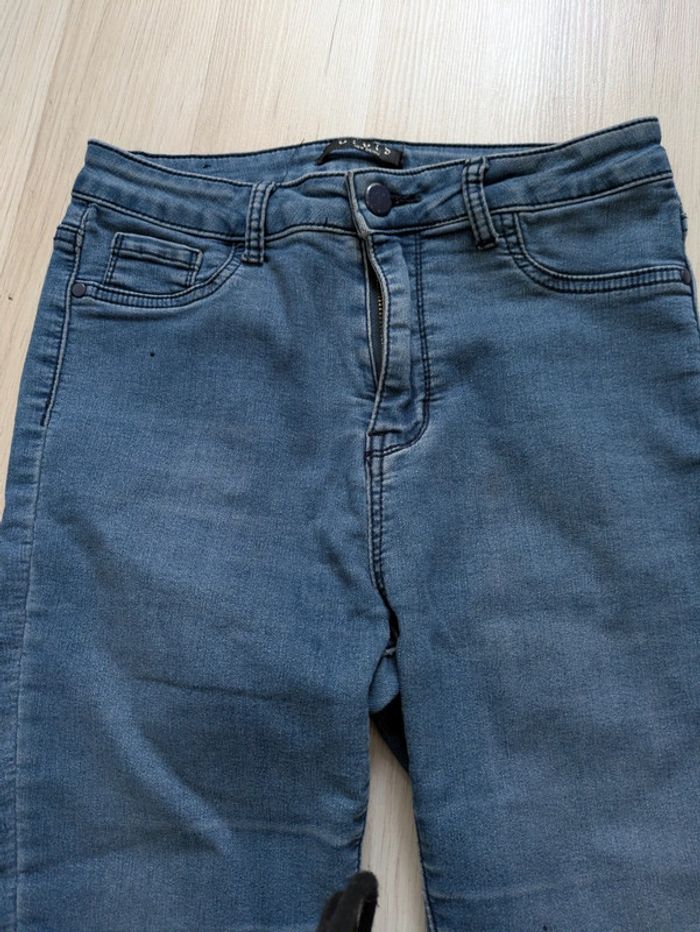 Jean femme taille 40 - photo numéro 3